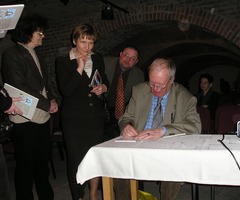 Spotkanie w Miejskiej Bibliotece Publicznej w Lesznie (marzec 2007) (photo)