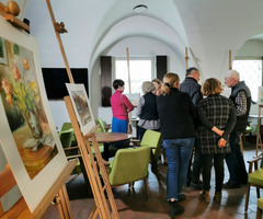  (photo)
