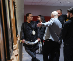  (photo)