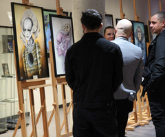 (photo)