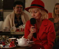  (photo)