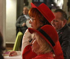  (photo)
