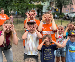  (photo)