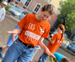  (photo)