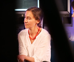  (photo)