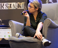  (photo)