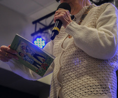  (photo)