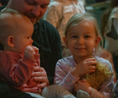  (photo)