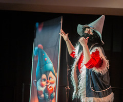  (photo)