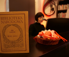  (photo)