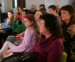  (photo)