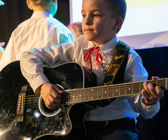  (photo)