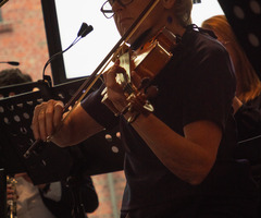  (photo)