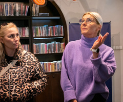  (photo)