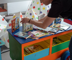  (photo)
