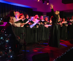 Przedświąteczne kolędowanie z Domem Pieśni Kobiet