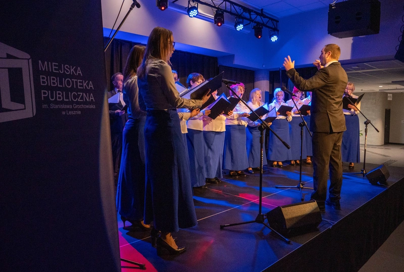 Pieśni patriotyczne i kolędy w wykonaniu Chóru „Chopin”