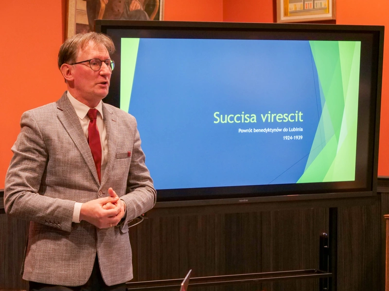 Benedyktyni wracają do opowieści - wykład i prezentacja książki w Lesznie