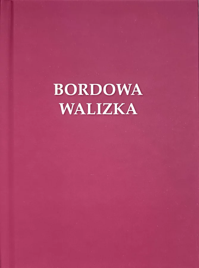 Bordowa walizka