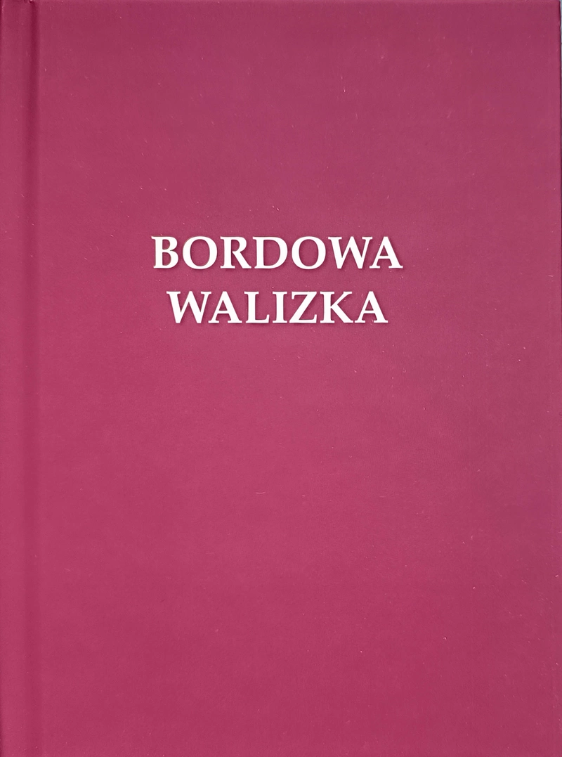 Bordowa walizka