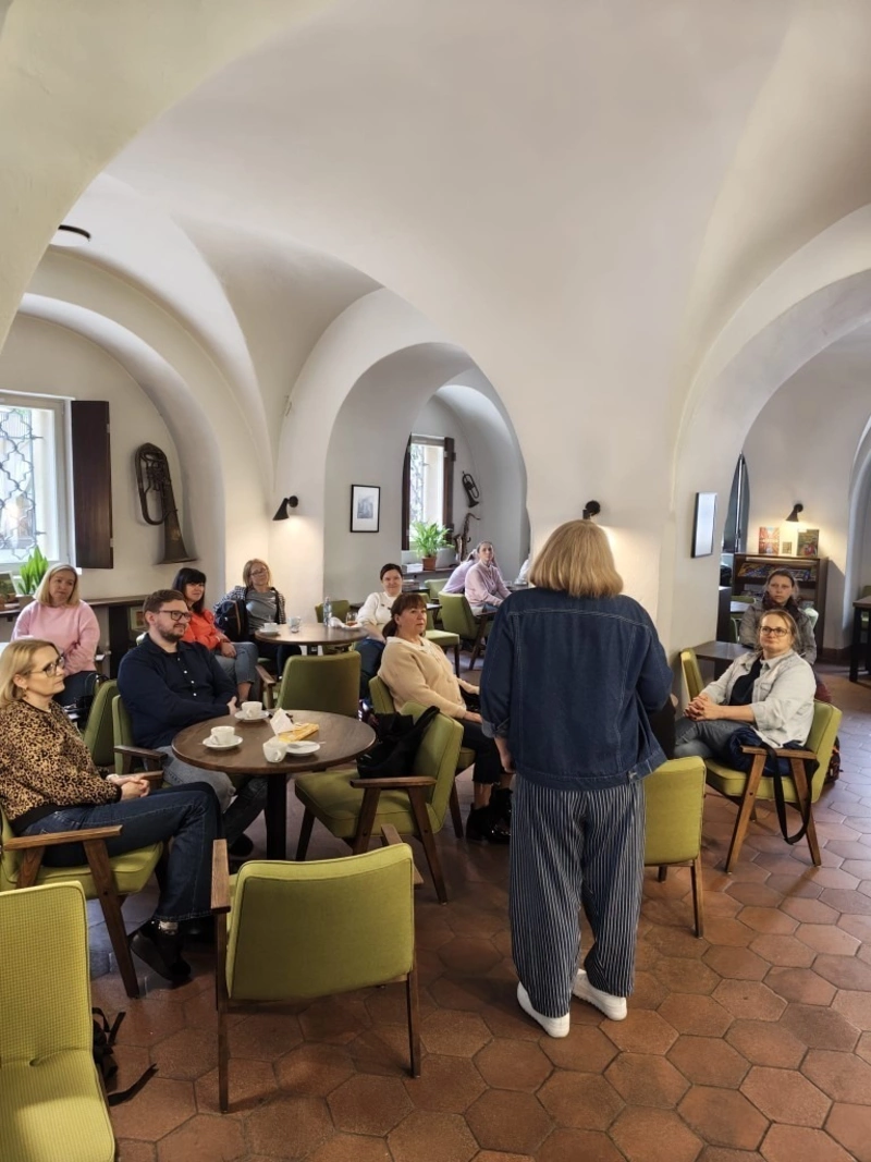 Bibliotekarze z powiatu lubańskiego odwiedzili Leszno