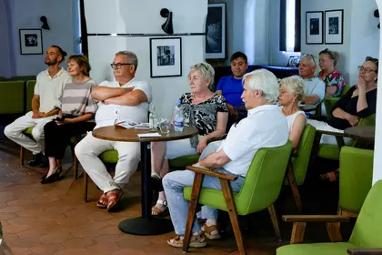 Publiczność uczestnicząca w spotkaniu „Niedziela Gabriela” w Lesznie.
