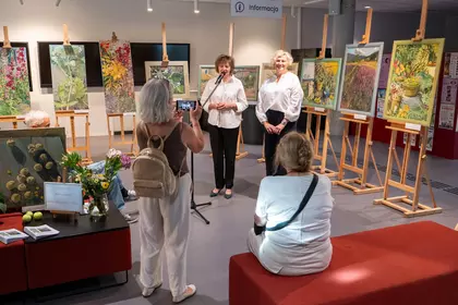 Otwarcie wystawy „Barwy natury” w Pasażu Kultury LGK.