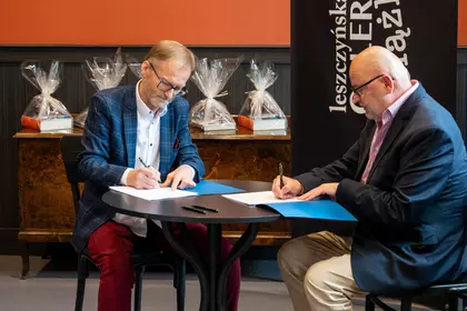 Podpisanie umowy o partnerstwie strategicznym.